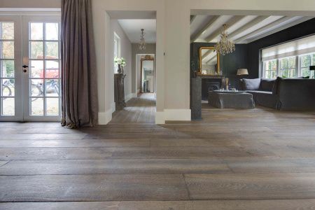 Состаривающий состав для древесины HOLZ ANTIX 2010