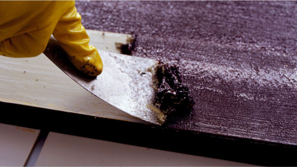 Универсальная экстрасильная смывка EXTRA STRONG UNIVERSAL PAINT REMOVER