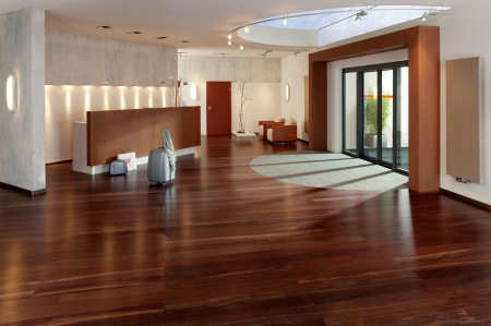 Очищающее средство для ламината LAMINATE CLEANER